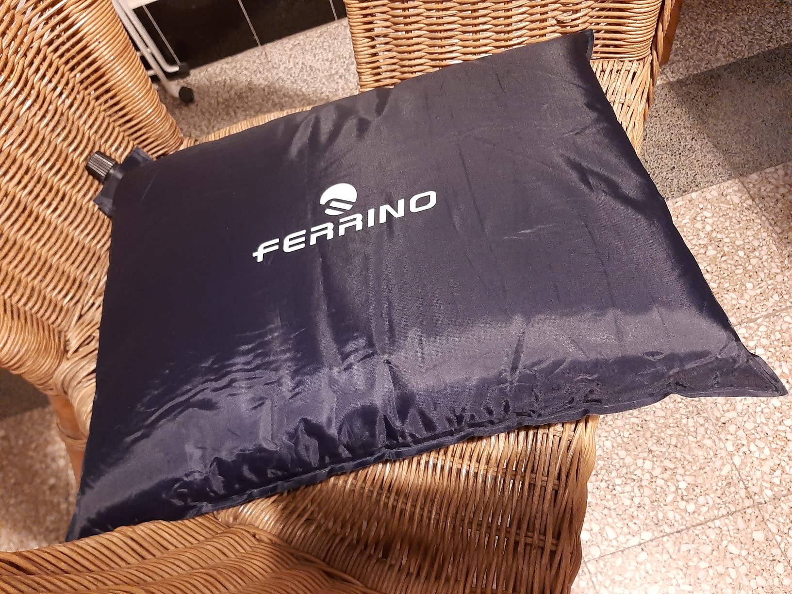 Buon cuscino da campeggio